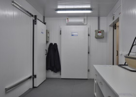 Câmara de Resfriado com Máquina Reserva, Câmara de Resfriados e Sala Climatizada (Paineis Termoisolantes)